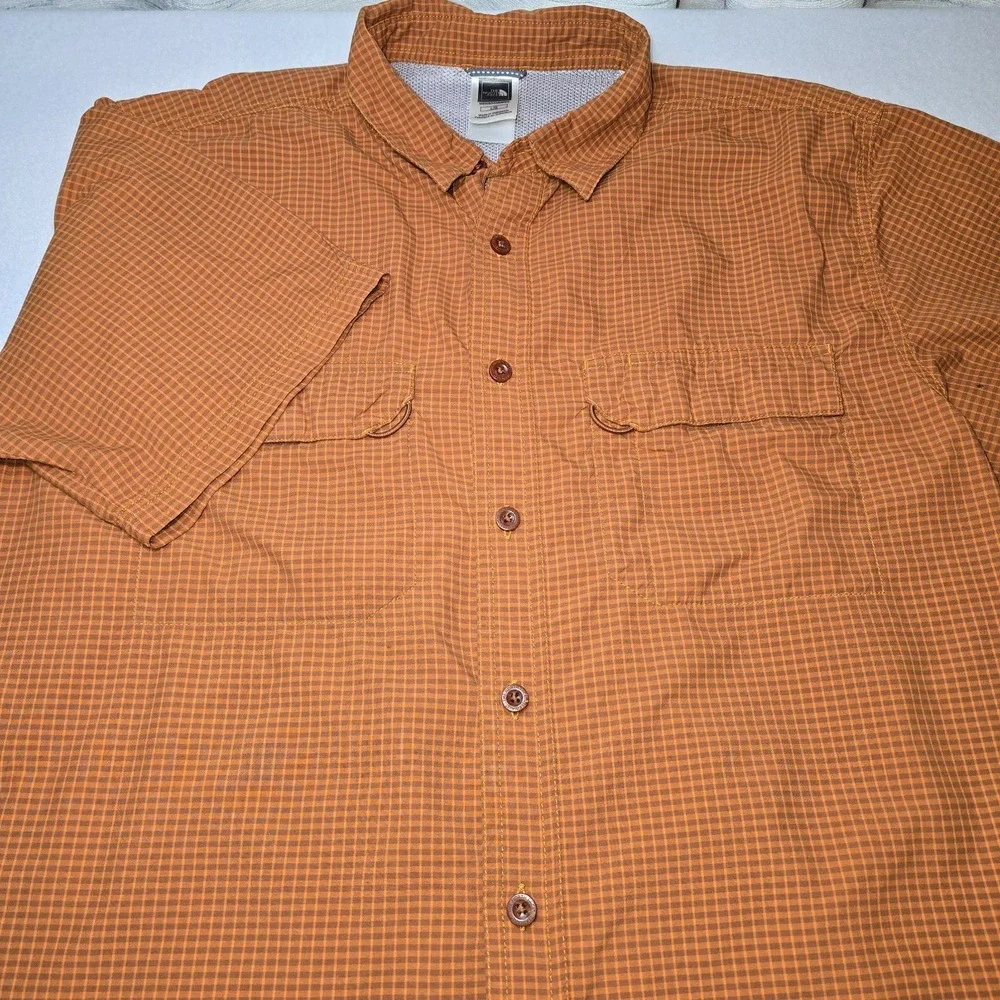 The North Face Hiking Camp Shirt Men's L Orange Plaid Button Up‎ Outdoor EUC